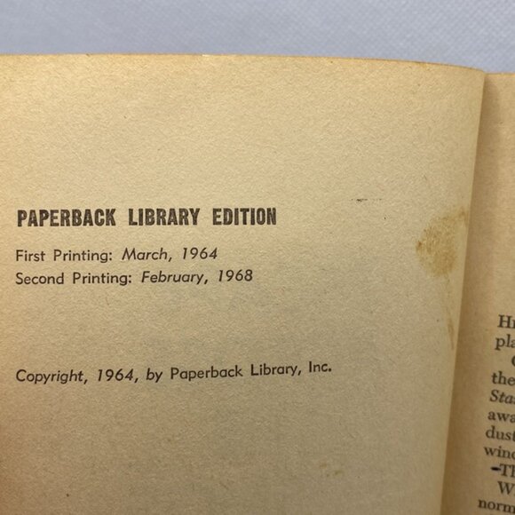 Escape Across The Cosmos by Gardner Fox Vintage Science Fiction 1968 Book - Picture 9 of 16